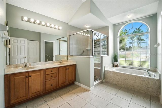 142 WHISPERING PINE DRIVE, Palm Coast, FL 32164