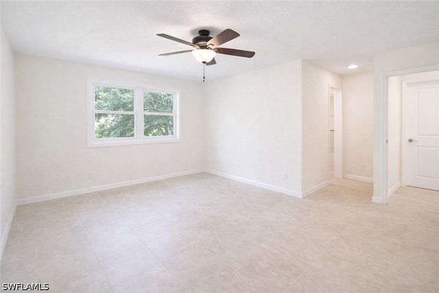 4625 Bayshore DR D1, Naples, FL 34112