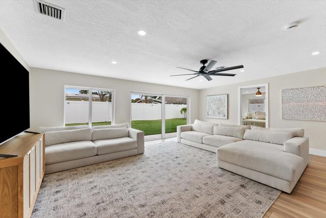 1289 SW 7th Street, Boca Raton, FL 33486