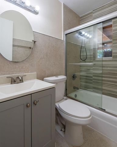 2470 NE 182nd Terrace 1, North Miami Beach, FL 33160
