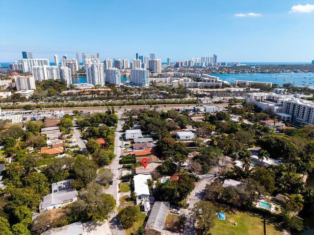 2470 NE 182nd Terrace 1, North Miami Beach, FL 33160