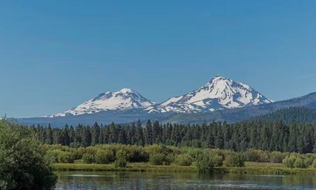 13584 Nine Bark, Black Butte Ranch, OR 97759