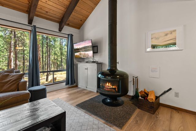 13584 Nine Bark, Black Butte Ranch, OR 97759