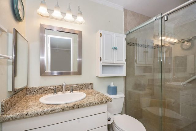 9515 Beverlyhill Street, Houston, TX 77063