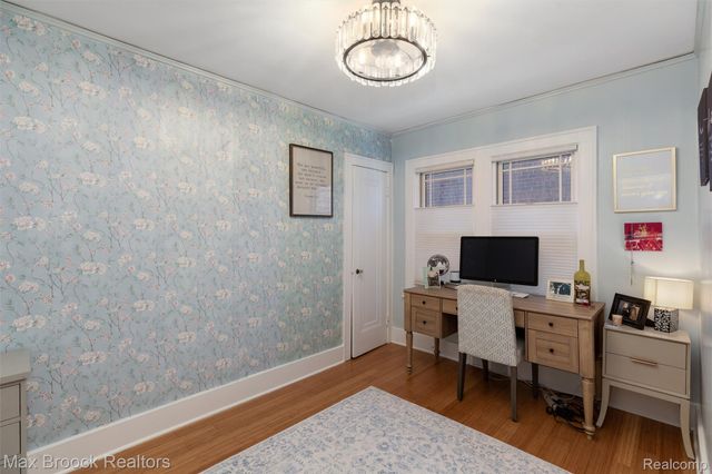 49 AMHERST Road, Pleasant Ridge, MI 48069