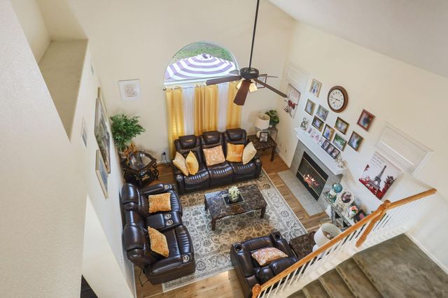 1186 Kay Cir, Turlock, CA 95382