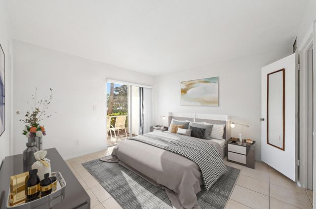 2929 SE Ocean Boulevard 103-2, Stuart, FL 34996