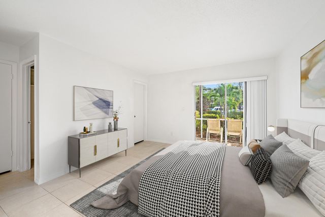 2929 SE Ocean Boulevard 103-2, Stuart, FL 34996