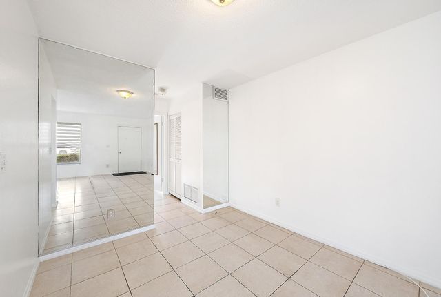 2929 SE Ocean Boulevard 103-2, Stuart, FL 34996