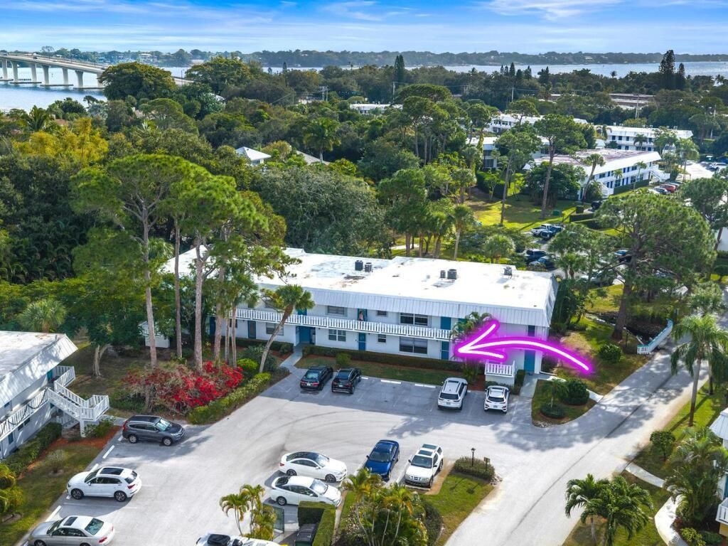 2929 SE Ocean Boulevard 103-2, Stuart, FL 34996