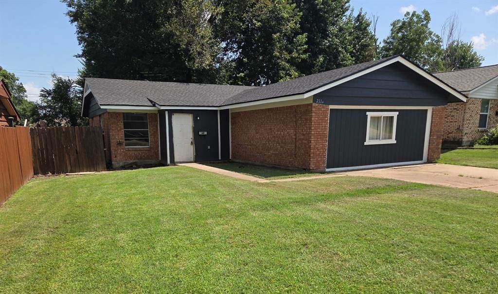 2112 N Wilburn Avenue, Bethany, OK 73008