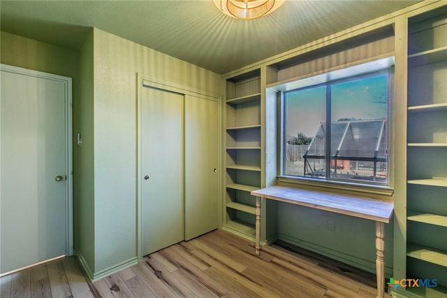 1912 Waterbury Court, Temple, TX 76502