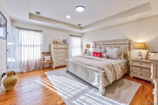 468 Granny Road, Medford, NY 11763