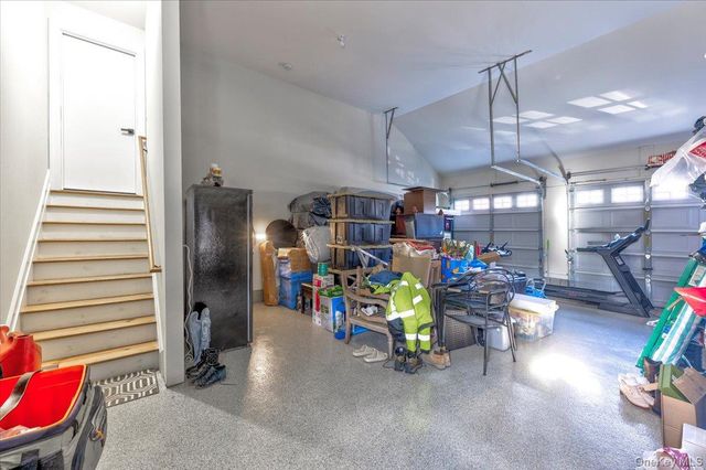 468 Granny Road, Medford, NY 11763