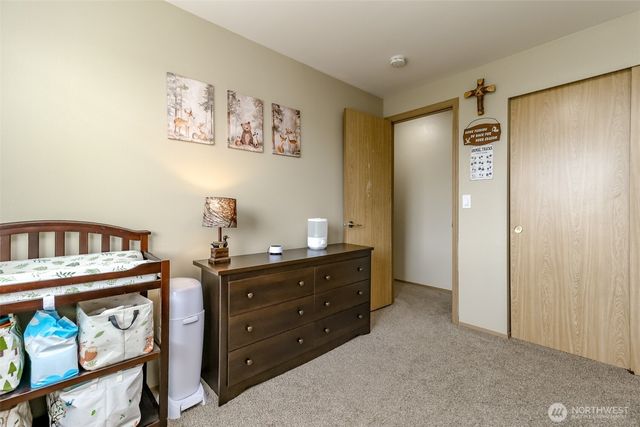 9921 Greenleaf Loop SE, Yelm, WA 98597