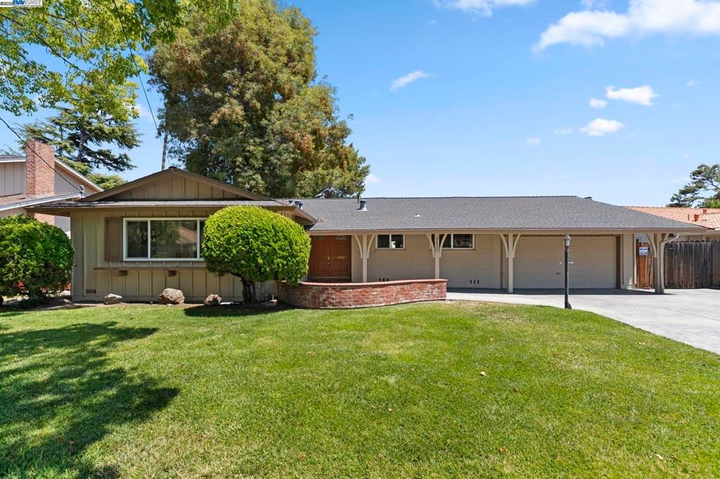 5420 Chapman Dr, Newark, CA 94560