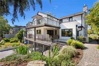 1633 E Calhoun Street, Seattle, WA 98112