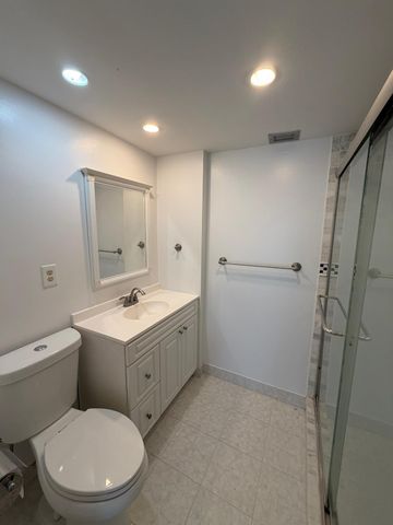 1967 S Ocean Blvd Apt 104, Pompano Beach, FL 33062