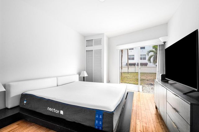 1967 S Ocean Blvd Apt 104, Pompano Beach, FL 33062