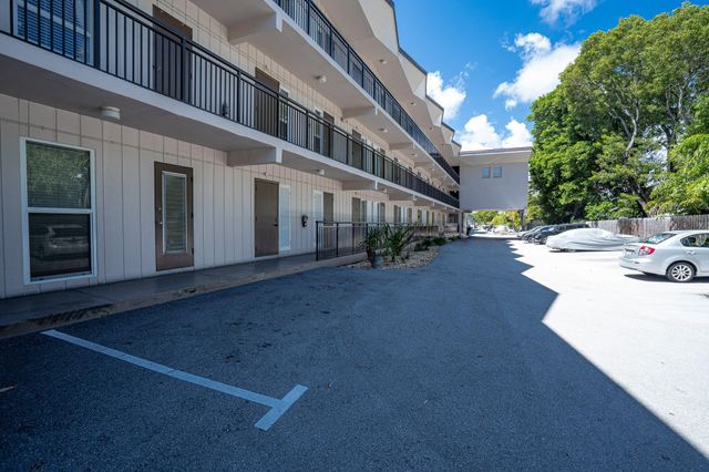 1967 S Ocean Blvd Apt 104, Pompano Beach, FL 33062