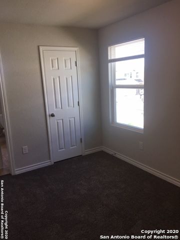 16910 Spirit Brk Unit 2, Selma, TX 78154