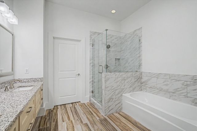 300 St Joseph Parkway 124, Houston, TX 77002