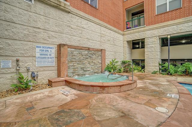300 St Joseph Parkway 124, Houston, TX 77002