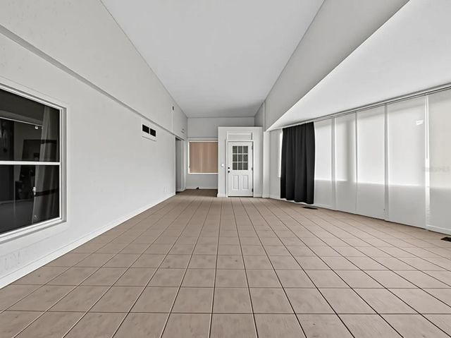 14820 COUNTY ROAD 48, Astatula, FL 34705