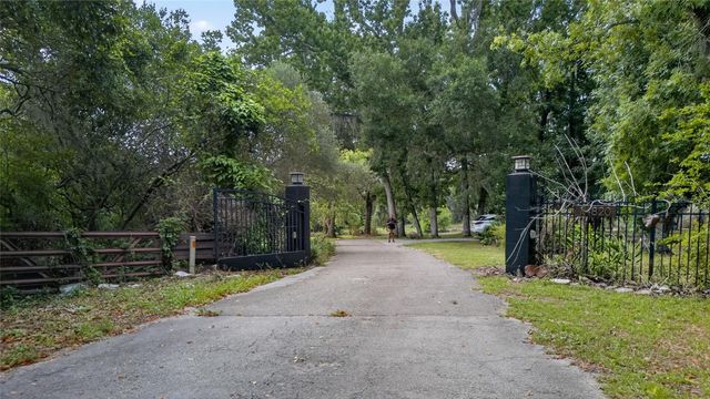 14820 COUNTY ROAD 48, Astatula, FL 34705