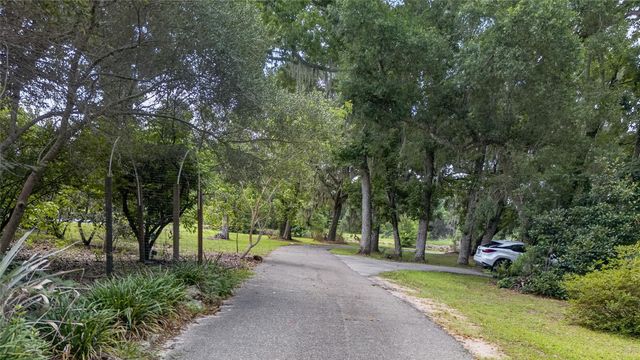 14820 COUNTY ROAD 48, Astatula, FL 34705