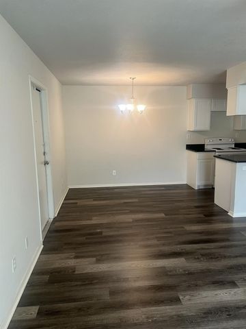 534 Canary Lane, Red Oak, TX 75154