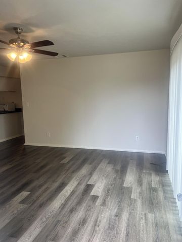 534 Canary Lane, Red Oak, TX 75154