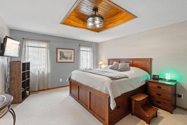 6345 Bailey Trail, Inver Grove Heights, MN 55077