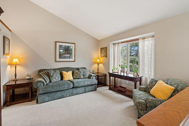 6345 Bailey Trail, Inver Grove Heights, MN 55077