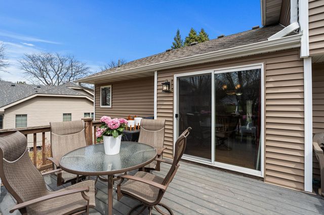 6345 Bailey Trail, Inver Grove Heights, MN 55077