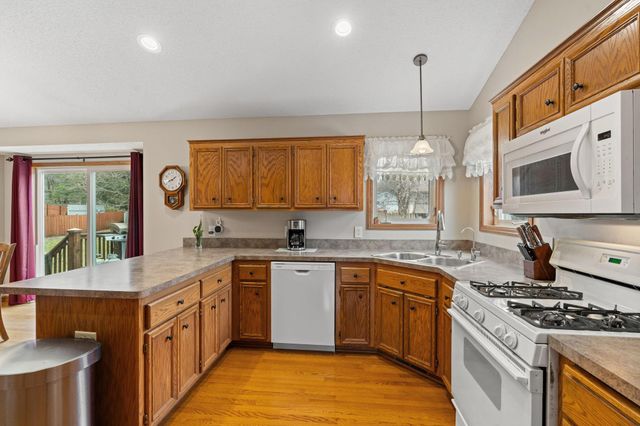 6345 Bailey Trail, Inver Grove Heights, MN 55077