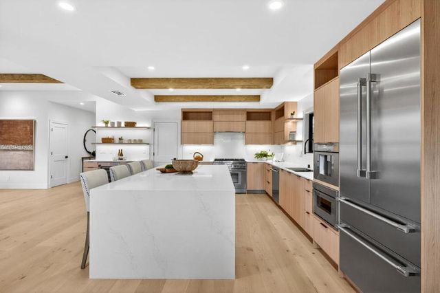 242 Howes Drive, Los Gatos, CA 95032