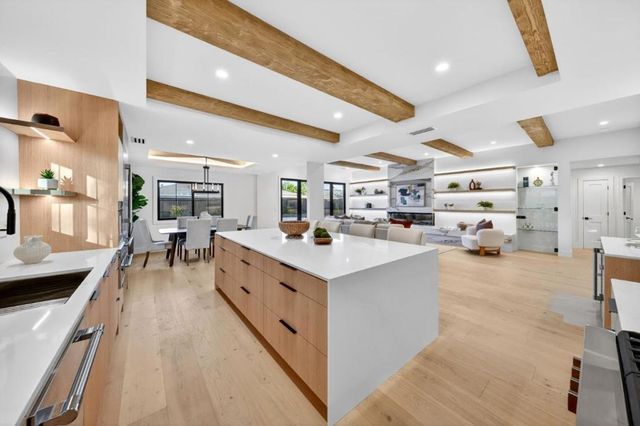 242 Howes Drive, Los Gatos, CA 95032
