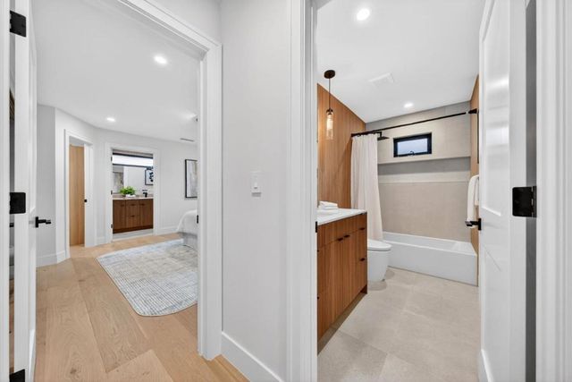 242 Howes Drive, Los Gatos, CA 95032