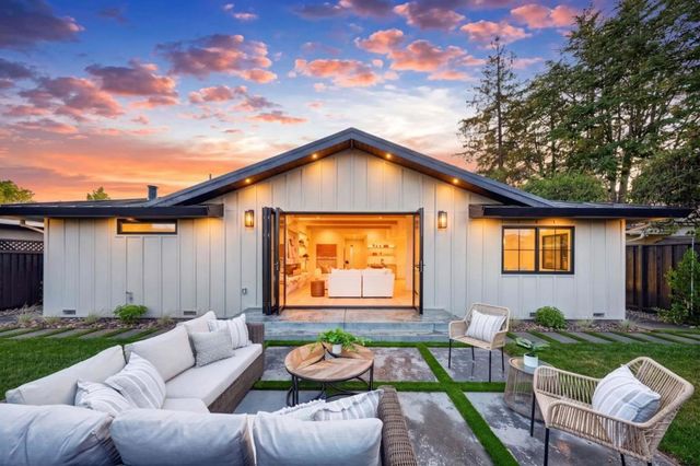 242 Howes Drive, Los Gatos, CA 95032