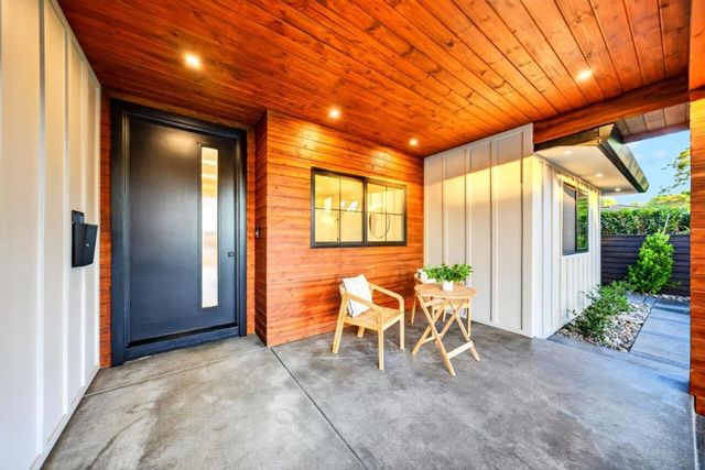 242 Howes Drive, Los Gatos, CA 95032