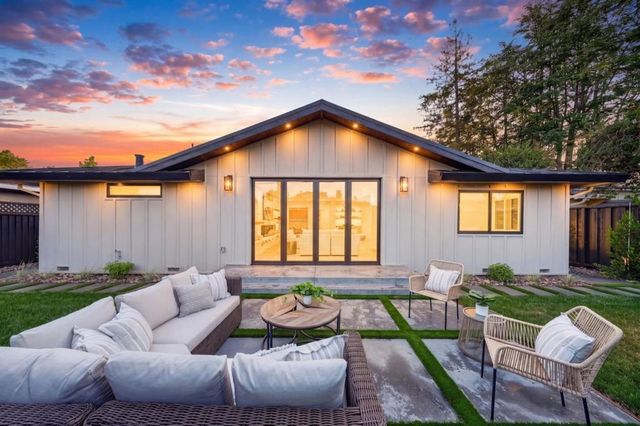 242 Howes Drive, Los Gatos, CA 95032