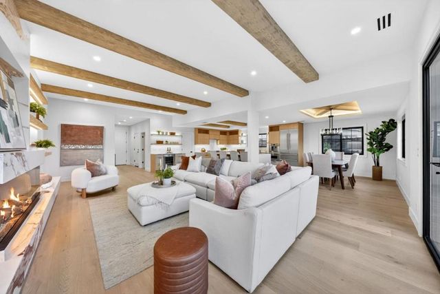 242 Howes Drive, Los Gatos, CA 95032