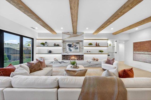 242 Howes Drive, Los Gatos, CA 95032