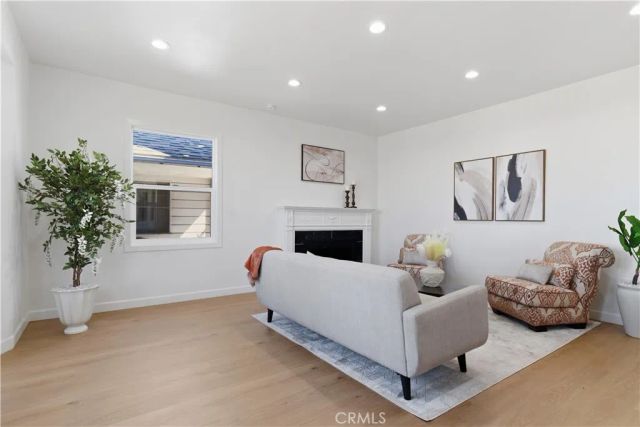 3972 Hubert Avenue, Los Angeles, CA 90008