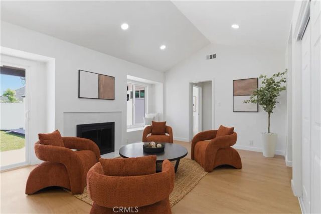 3972 Hubert Avenue, Los Angeles, CA 90008