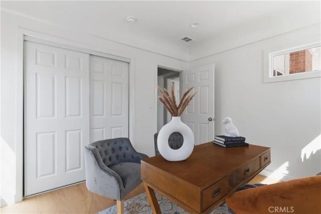 3972 Hubert Avenue, Los Angeles, CA 90008