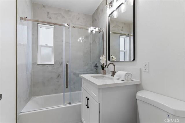 3972 Hubert Avenue, Los Angeles, CA 90008