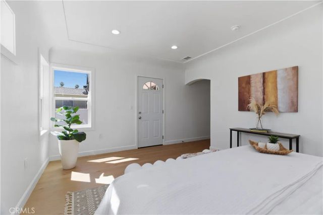 3972 Hubert Avenue, Los Angeles, CA 90008