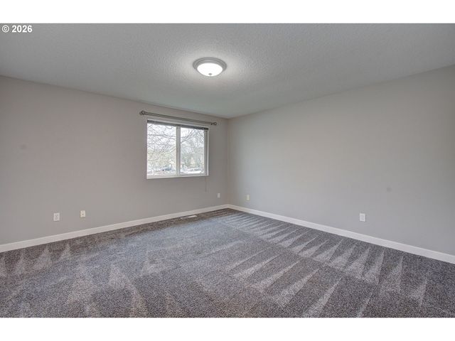 7407 Ne 43RD St, Vancouver, WA 98662